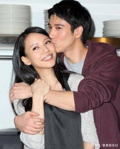 王力宏李靓蕾被传离婚：夫妻最后互动画面曝光，两人笑得很甜蜜