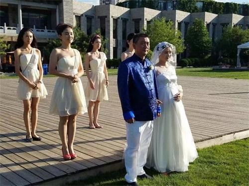 女星过气多心酸？“沈眉庄”斓曦的状况让人感叹万分！