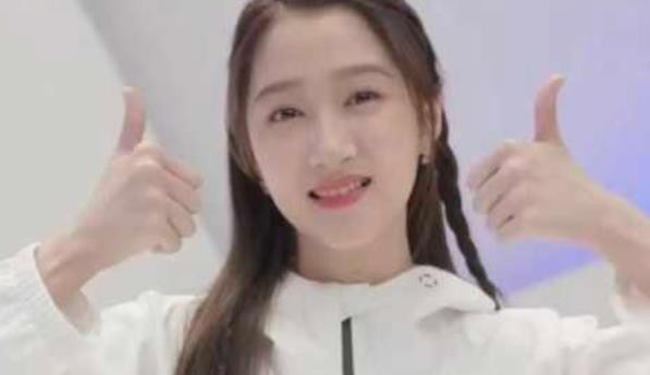 关晓彤考上哪里的编制了 现在的关晓彤和鹿晗的关系怎么样了