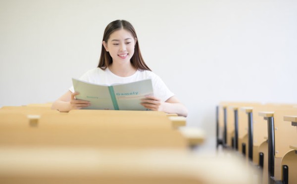 昆明秦学伊顿高考文化课收费标准价格一览(昆明韩语培训学校排名)