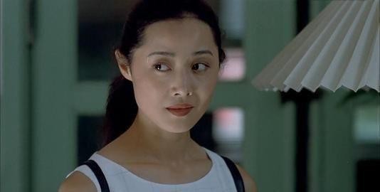 两次成为张若昀后妈，圈中人际关系极佳，这位女星有何魅力