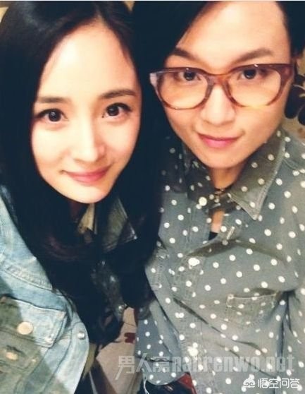 杨幂和周笔畅怎么认识的？想不到她们俩关系那么好？
