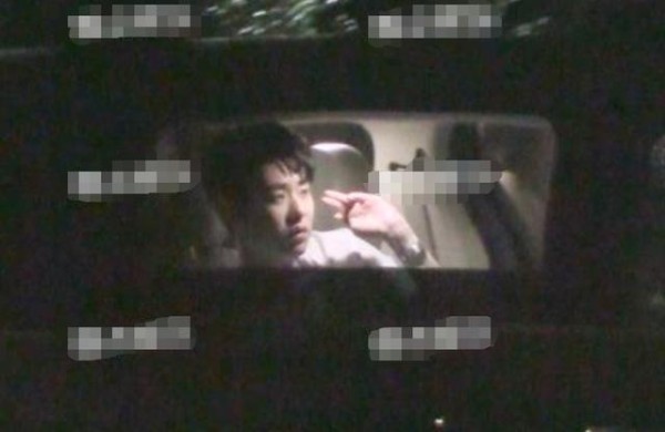 辟谣了，张云雷痛哭是与三哥告别，聚餐也是在第一个月之前