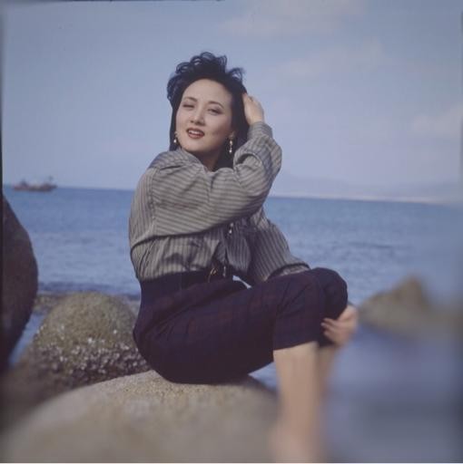 铁齿铜牙张国立被传潜规则数名女星, 袁立被正妻当场扇脸