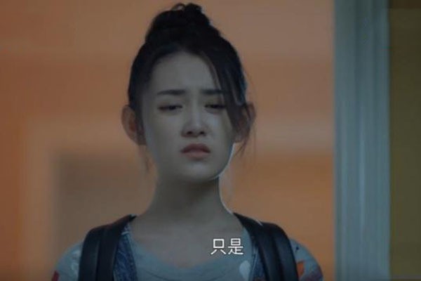 带着爸爸去留学武丹丹喜欢黄小栋吗 两人之间不算是爱情 影视剧情