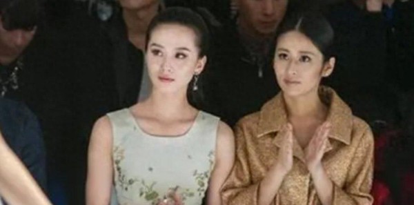低声下气讨好丈夫，她在孕期丈夫都和她AA制，是最卑微的女明星！