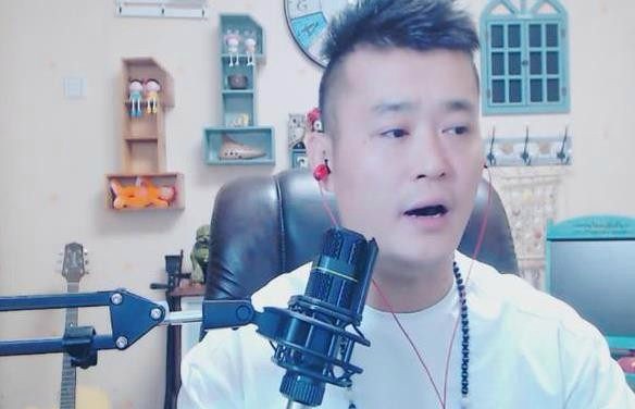 小沈阳的老搭档丫蛋离婚，赵本山却因此被推到舆论的风口浪尖上