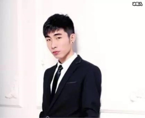 楚河和寅子谁比较出名, 斗鱼寅子老婆娜娜照片资料曝光