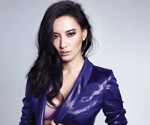 莫小棋是不是整容了 莫小棋整容前后照片