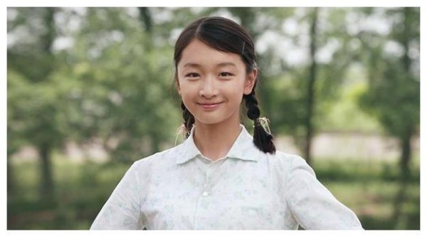 周冬雨获39届金像影后，马思纯发长文祝贺，顺便夸赞易烊千玺