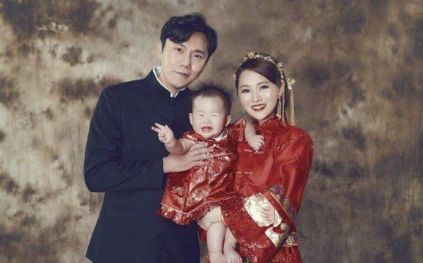秦昊有几任妻子 秦昊一共几次婚姻结过几次婚