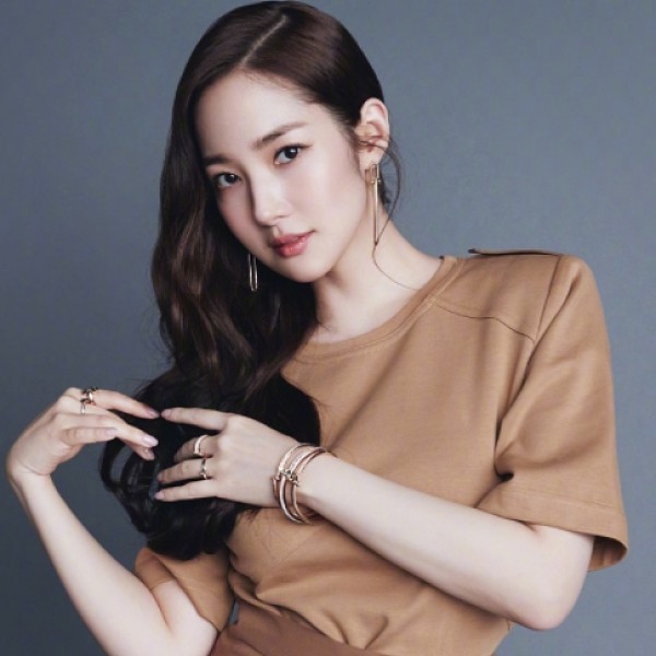 朴敏英