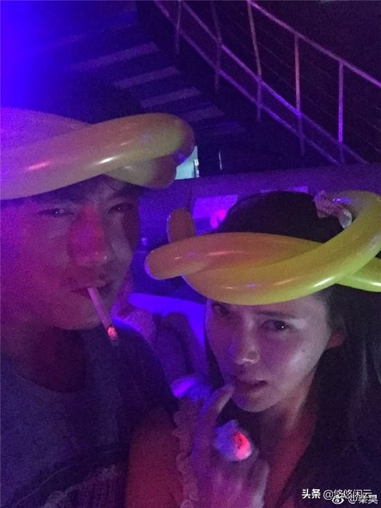 秦昊纪念结婚四周年晒搞怪合影，不给伊能静面子吗？