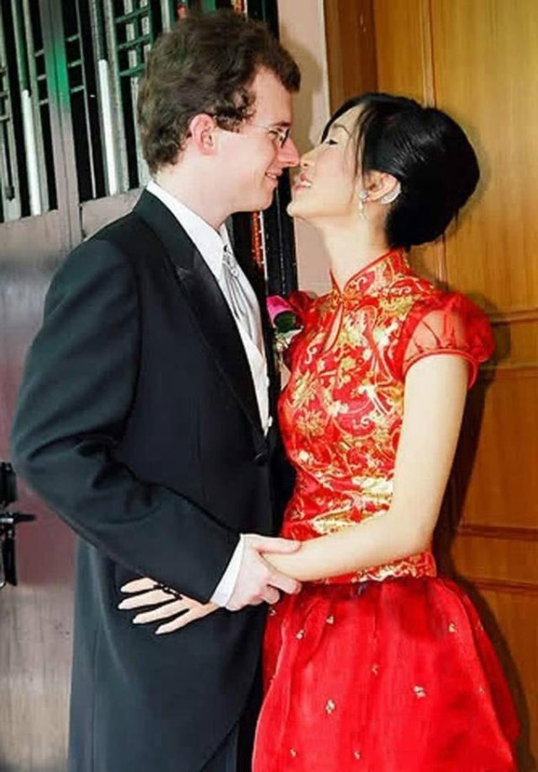 54岁大山近照，妻子原来是个重庆妹子，很漂亮