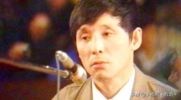 东北“著名”的悍匪乔四，曾霸占24位女明星，狠起来自己都砍