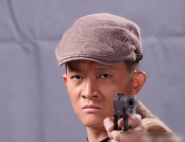 离开亲哥就没戏拍？和姚晨是同学的杨志刚，如今境遇是千差万别