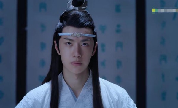 《陈情令》魏无羡惨遭追杀，多年情谊尽灭，是谁一直在苦寻他？