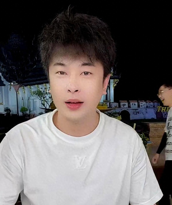辛巴学徒猫妹妹与泰国王子约会被师父批评，流泪标明拒绝不了王子