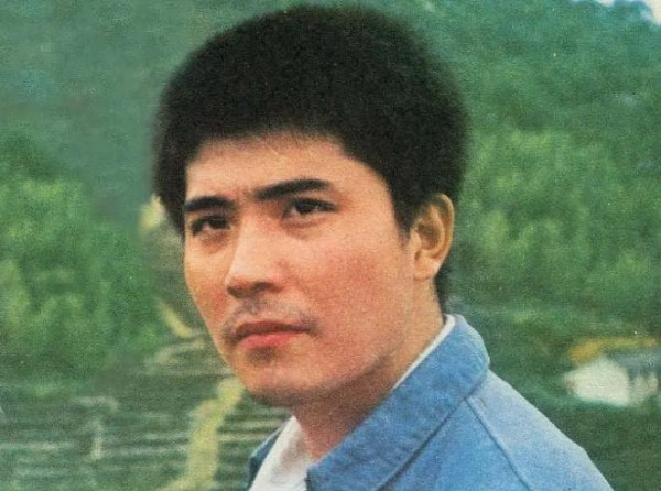 孙淳：娱乐圈的一股清流，为了妻子坚持丁克36年，但他也曾后悔过
