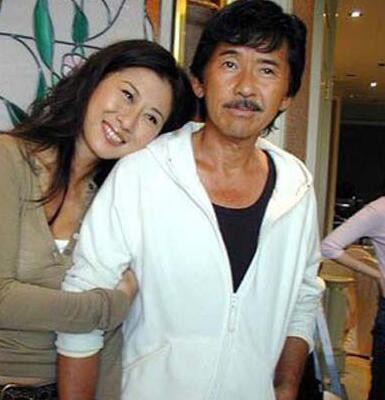 曾与费翔恋爱，做了15年小三没人骂，如今57岁状态良好