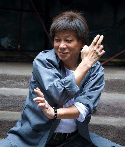 香港四小龙现状：他去世45年，他不认私生女，他再婚娶小20岁娇妻
