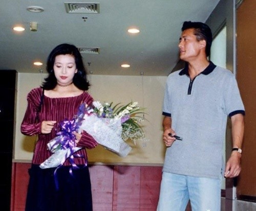 田小洁离婚因为江珊吗？田小洁和江珊什么关系结婚了吗姐弟恋图片