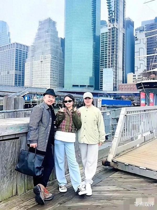 家人们速进！王小利一家的海外大瓜，简直比《乡村爱情》还精彩！