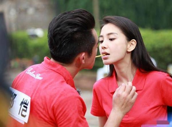 李小璐事件, 卓伟收了1400万公关费, 网友: D先生花了8000万呢!