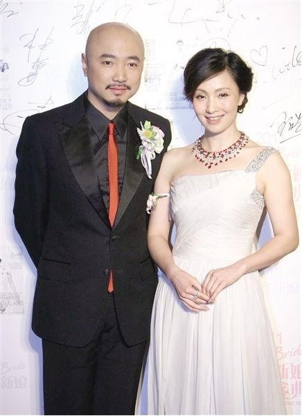 娱乐圈的婚姻太复杂，这几对明星夫妻其实都在各玩各的？