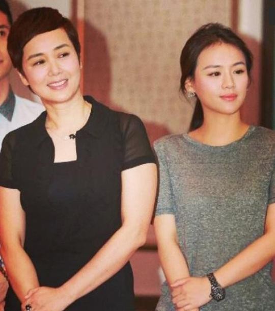 娱乐圈这10个人原来是亲戚！陈赫真低调，赵本山和陆毅3次避嫌！