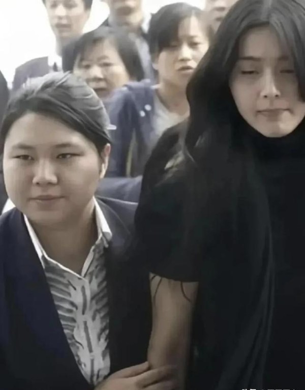 杨天真一年瘦了25斤 瘦身成功颜值飙升