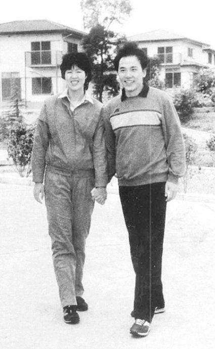 郎平前夫白帆做什么的家世曝光，郎平与前夫还有联系吗关系怎样？