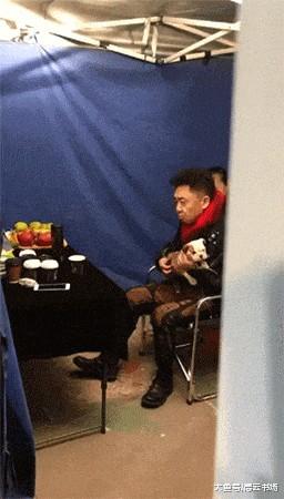 郭德纲录节目评价于谦, 两人关系非常微妙