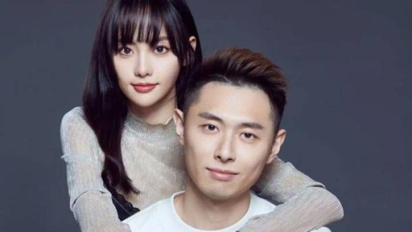 被老公宠上天的女星，谢娜不算什么，她结婚17年从不做饭