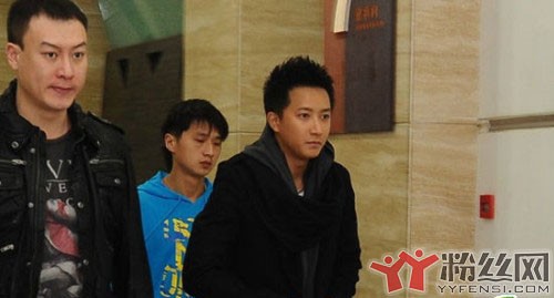 韩庚诡异的人脉人际关系 韩庚经纪人孙乐换了吗