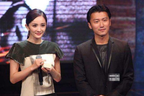 女明星也追星，杨幂见男神秒变娇羞，歌坛大姐大曾暗恋他？