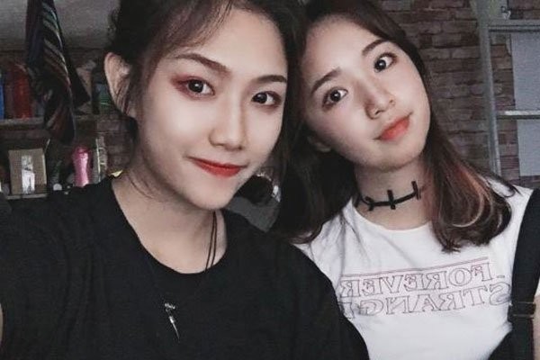 钟婷和紫然是双胞胎吗 钟婷紫然已经貌合神离了?