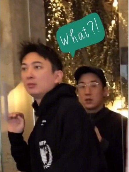 王思聪房祖名聚餐，两人低调现身未见助理！他们俩的关系真好！