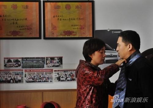 《营盘镇警事》王海燕张嘉译夫妻联手