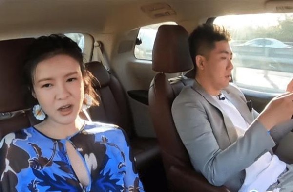为何明星喜欢晚婚晚育？李艾偶遇谭卓，二人出场方式就能知道原因