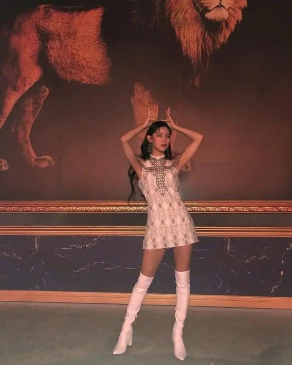 差点成为Lisa队友的赵美延，因为颜值被忽略实力，她到底有多美