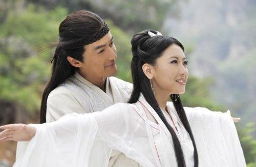 胡歌合作过的三位“神仙姐姐”，刘亦菲排第二，第一位印象最深