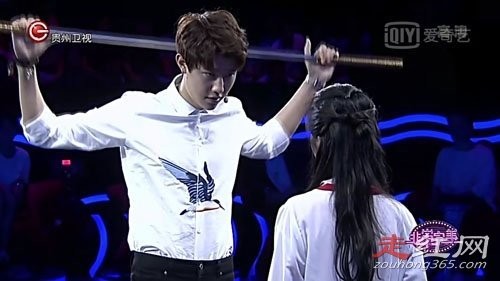 完美告白李叁木和谁牵手了