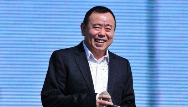 因不认识蔡徐坤，潘长江被粉丝骂，如今声称不认识肖战