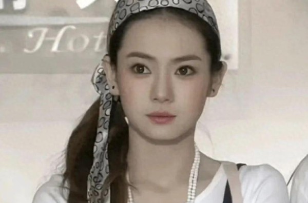 女神级女星，奢华生活揭秘！