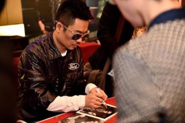 李延亮吉他什么水平 要听了才知道国内数一数二的奇人