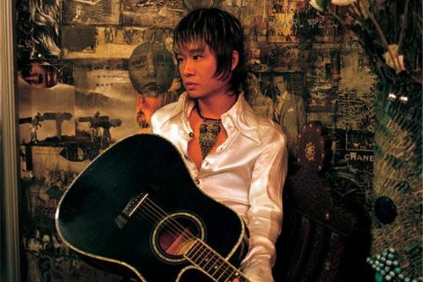 李延亮为什么叫机长 李延亮的歌曲角色比本人红