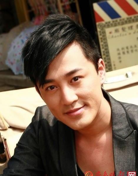 娱乐圈最帅男明星: 鹿晗第七第一居然是他?