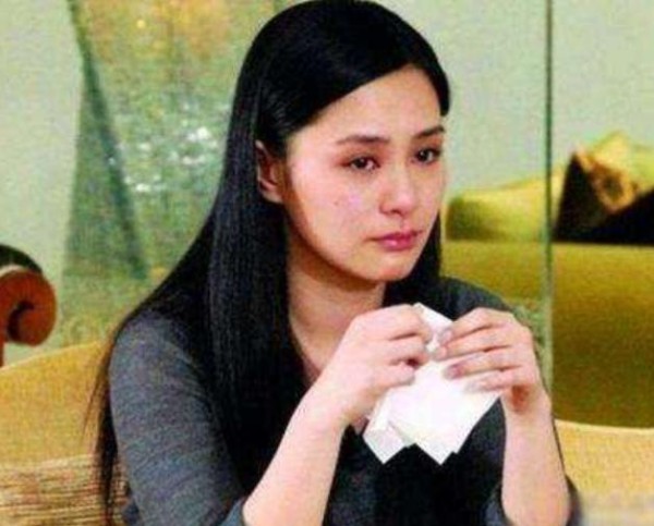 阿娇自曝和未婚夫相处细节，在陈冠希那里吃的亏，赖弘国补给她了