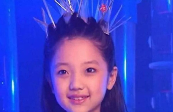 《快乐星球》播出13年，“冰柠檬”不再可爱，私生活糜烂不堪！